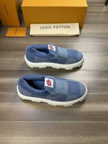 Louis Vuitton 路易威登 -高端品质 原单 -鞋面：品牌图腾布匹、鞋口针织弹力布匹、品牌鞋舌品牌logo -内里：帆布布匹 -大底：超轻tpu 发泡