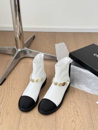 Chanel 24A高级手工坊系列 新款抢先发售 今年秋冬必爆单品 原版开发 私模五金 真皮大底 鞋面牛皮 内里羊皮 Size:35-39 其他码数定