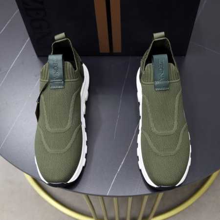 出厂价Pp： Zegna 杰尼亚 -高端品质 原单 飞织鞋系列 -鞋面：品牌高端羊绒飞织面、注塑品牌鸡眼 -内里：原版透气网布 -大底：原版Tpu发泡 成型大底 - 点击图像关闭
