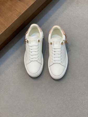 Louis Vuitton 路易威登 -高端品质 原单 情侣装 -鞋面：品牌图腾pvc皮料、3D彩印品牌图腾 -内里：水染牛皮 -大底：超轻tpr橡胶发泡；成型 - 点击图像关闭