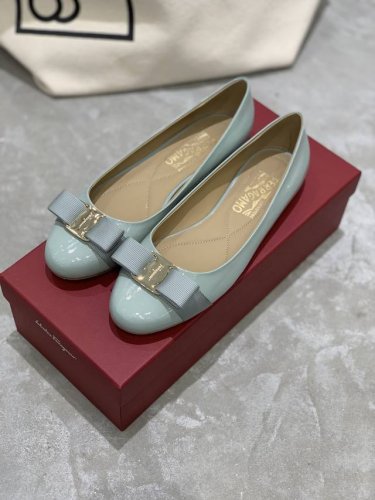 工厂价 Salvatore Ferraga*O 菲拉*慕经典款Vara蝴蝶结圆头芭蕾舞单鞋 Vara真的是菲拉*慕家最经典最值得入手的一双鞋，可盐可甜！圆头、蝴