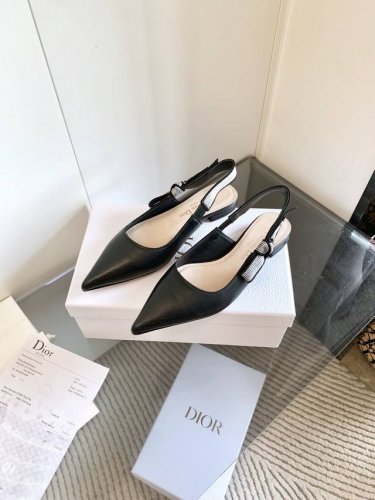 出 j Adior织带后空凉鞋 迪奥 Dior 春夏最新色Quake Oblique 提花刺绣字母Logo高跟蝴蝶结拼色女鞋 市场顶级高端版本 材质 高温水溶电