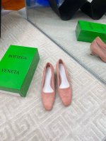出厂 马毛BOTTEGA VENET* 跟高 4.5cm 对标对版 五金原版一致 请对比官图 原版马毛材质 对版 一致原版一比一做法 跟型豹纹 当今流行的又一趋
