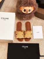 celine 25新款真皮底拖鞋整双鞋子采购Zp开发打造，全部定制材料，独家开模大底，细节全部对版出货，连包装也做到跟正品一样。码数:35-40 出厂价Pp