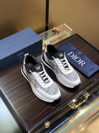 商品名称：Dior 迪奥 正规码数: 38-44 休闲鞋 商品材料：精选 牛皮鞋面，柔软羊皮内里；原厂大底。 - 点击图像关闭