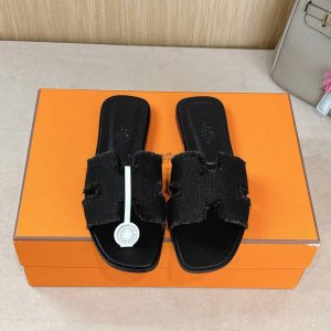 新配色 』流苏出厂价p Hermes 爱马仕H拖鞋Oran凉鞋系列 时尚又百搭 超级舒服 每个细节都做到极致 原版丝绒面料 原版1:1独家私模鞋面 原版真皮沿条