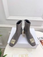 Dior 迪奥 24 2024秋冬新品 顶级版本 专柜主打新款 Miss Dior 金属藤格纹圆柱跟弹力绒短靴 硬货上新 代购级别！高级感十足！国内外博主刷爆的