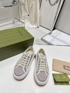 橙子出厂价p gucci 古驰 经典刺绣Gg低帮老花厚底帆布鞋 休闲鞋板鞋 情侣款 重工刺绣追求极致 增高上脚舒适 底轻 面料 特定双G刺绣印花条纹提花织法帆布