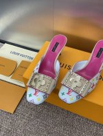 louis Vuitton 2025春夏新款猫跟果冻色女鞋 Lv 字母Logo五金扣方头拼色后空穆勒拖鞋 材质 鞋面进口环保透气老花皮+水染羊皮内里+意大利真皮