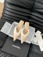 Chanel 25C新款兔毛尖头穆勒半拖系列 一脚蹬系列 鞋面牛皮 内里羊皮 真皮大底 Size:35-39 40定