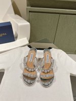 Aquazzur* 菠萝早春专柜新品仙女时装鞋系列，大量上新同步官网全系列均可定制龙年主打一个火爆，全网各大网红纷纷开秀，绝美的穿搭系列！ ★★★★★ 鞋面 原