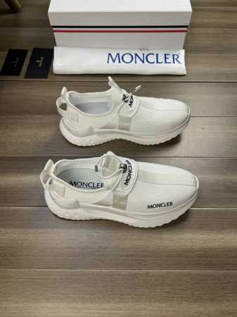 Moncler 盟可睐 蒙口 -高端品质 原单 -鞋面：进口飞织布匹、注塑品牌logo、车缝品牌塑胶模块、品牌织带装饰 -内里：帆布布匹 -大底：超轻tpu 发 - 点击图像关闭