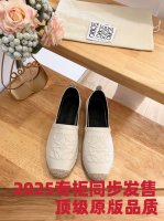 loewe罗意威 代购级 2025早春新款渔夫鞋，舒适轻便百搭，采用超甜马卡龙色系，这款单鞋采用高端牛皮面料制成，饰有3D工艺细节设计，少女糖果色，在炎热的夏季