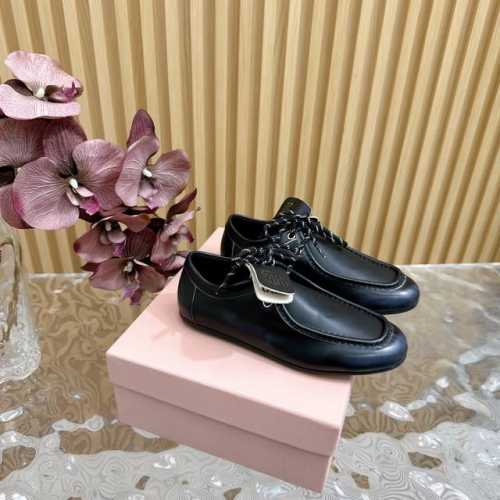 代购级别 MiuMiu 新款复古皮鞋 乐福鞋 休闲鞋 羊毛里 系列上新 皮里 毛里 ★★★★★ 舒适度与时髦度并存的开挂全新系列，设计搭配，简约大方，百搭时尚！