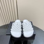 厂价 jilsander 吉尔桑达25Wf春夏 渔网编织镂空拖鞋 太佩服设计师这一季的计设了 一双刻着时髦两字的单鞋 可文艺可时髦 穿搭率实在太高了 镂空编织设