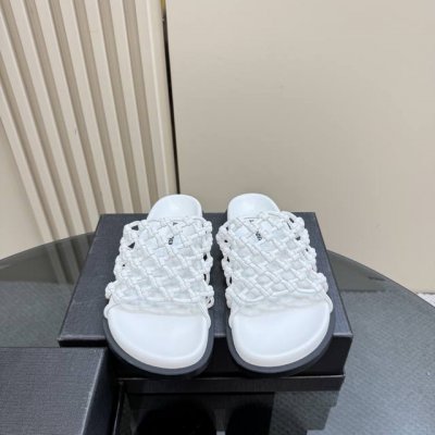 厂价 jilsander 吉尔桑达25Wf春夏 渔网编织镂空拖鞋 太佩服设计师这一季的计设了 一双刻着时髦两字的单鞋 可文艺可时髦 穿搭率实在太高了 镂空编织设