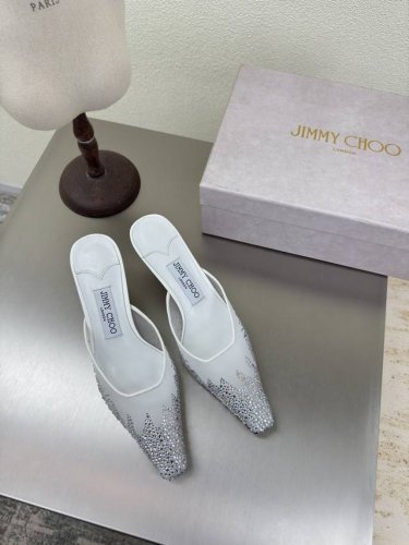 网钻拖鞋 25 配饰 系列 Jimmychoo Collins Store 白色 Jimmy Choo 网钻 系列经典之作 最近好多宝宝来到Collins St