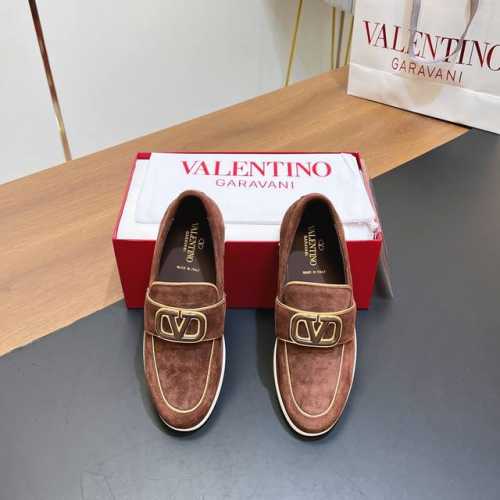 顶级代购版本 VALENTINO GARAVANI LEISURE FLOWS小牛皮乐福鞋 一脚蹬男士鞋 VALENTINO华伦天奴新款男士乐福鞋，时尚休闲皮鞋
