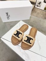 celine 赛琳 2025春夏新品拖鞋鞋面采用原版手工钩织图案刺绣工艺，大底原版上层真皮底下层生胶组合，质感非凡上脚超级好看 码数35-42 41.42定做不