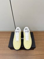 chanel｜25Ss小香最新菱格棒球鞋运动鞋！ 对版新色 全系荧光色、非常亮眼！质感超好！ 鞋面原版小羊皮菱格车线工艺，贵气十足的棒球鞋，脚感非常轻盈舒适，所