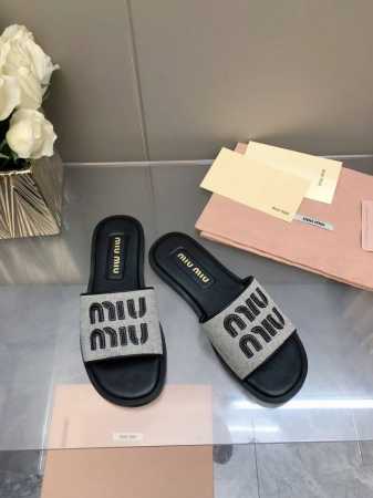 2025- P330 代购级 Miu Miu2025春夏系列拉菲草编织皮质Logo半拖 Zp开发 原版拆卸 对版 秒杀市面版本 Miu夏日风情 真的太少女啦！小 - 点击图像关闭