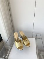 小香2025春季新品 ～小香高跟凉鞋！同原版1：1复制！非市场普通版本。面料：羊皮内里：羊皮跟高：8.5cm码数：35-39 40定做不退换