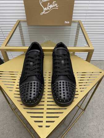 定做款 出厂价 。Christian Louboutin Cl红底鞋 专柜系列，情侣休闲板鞋 独家热款发布活动乳胶垫脚成品大底车线女35-40#男38#-46, - 点击图像关闭