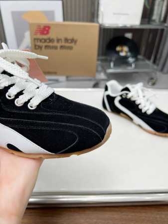 情侣款miumiu缪缪 X New Balance Nb530 休闲 运动鞋 阿甘鞋 德训鞋 原版购入开发做货 Miu Miu X New Balance 经典 - 点击图像关闭