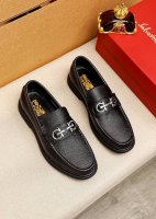 商品商标：Ferragamo 菲拉格慕 休闲皮鞋 正码码数: 38-44 45订制 商品材料：精选 进口头层十字纹牛皮鞋面+奢华五金扣，进口水染牛皮内里。强烈立