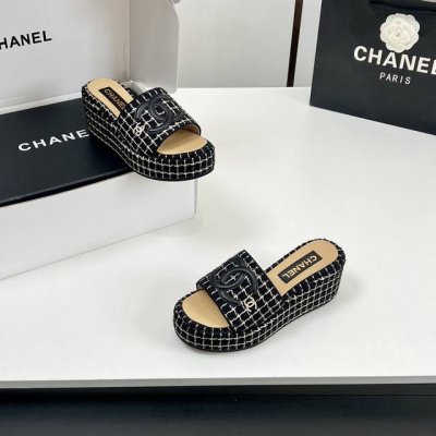 主推款 顶级品质！实物拍摄太美啦Chanel新款呢子厚底拖鞋坡跟防水台凉拖鞋 真的太美啦吧！ 香奈儿属于夏天的颜色 仙女必备爆款 太喜欢这双鞋了 Chanel2