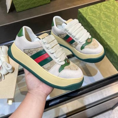 新款 顶级版本原版购入开发做货 品质 99.99免检.跑量价360 这款运动鞋采用Gg帆布材质 紫色皮革细节以鲜明对比为单品增加深度 细节更显丰满 鞋底 原版开