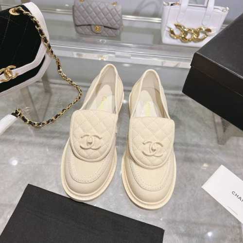 官网同步高版本更新，CHANEL 香奈儿早春新款顶级秋鞋单鞋系列__________________ 春季香家必备爆款，女神系列，拥有香家特色优雅名媛气质，超级