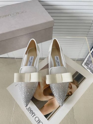 Jimmy Choo 周仰杰网纱烫钻蝴蝶结单鞋系列 独家上新，简约时尚，匠心之作！超级好搭配，细节无可挑剔 集妹们一定买要买啊，各大博主网红纷纷入手，必入单品！