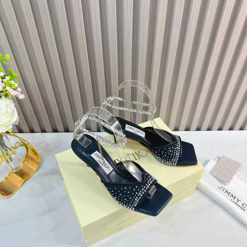 Jimmy Choo 吉米周 是一个非常全面之尊贵时尚生活品牌， 香港,美国等大时尚博主及明星的同款表带女士高跟，中跟，平跟后空凉鞋系列。 澳大利亚尖头 圆头，