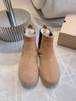 出厂价 男女同款 UGG新款羊毛保暖雪地靴 超级厚实保暖 经典百搭款 鞋面牛反绒 内里垫脚进口澳洲一体羊皮毛 女码35-39 40定做 男码40-44