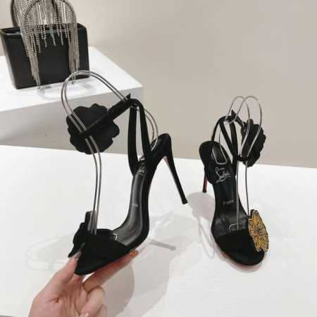 顶级版 原版盒 Christian Louboutin S原版做货重工Cl水晶花限量版高跟鞋鞋～ 材质：进口天鹅绒克里奥水钻 内里：粒面珠光羊皮里 大底：原版进 - 点击图像关闭