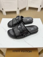 实价 Lv-路易威登 2025春夏新款拖鞋既时尚又美观超级百搭原版老花皮料 size: 38-44 45定做不退换 Ym