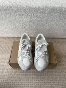 Negativethree Nt3 韩国设计师品牌机能运动鞋 原版1比1复制 韩国各大网红 明星都在穿的 一款小众韩国品牌 关键是这个灰蓝色狠狠的戳到了我 面料
