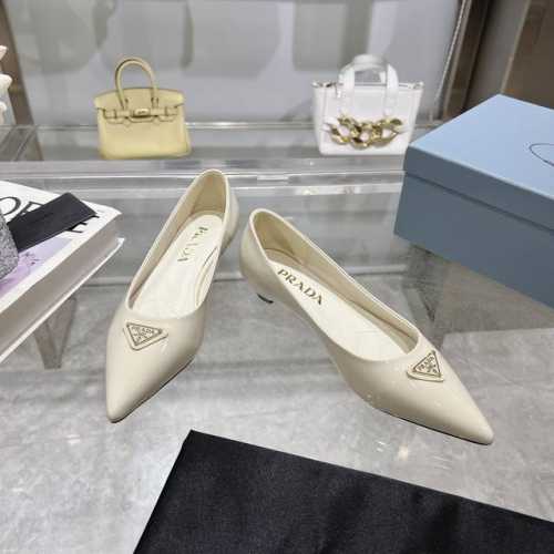 出厂价P PRADA 2024普拉达春夏新品，实力来袭！时髦百搭nice单品，意大利专柜代购原版鞋开发，1比1照足原味复刻。今年的主题就是不被定义 通过简单简洁