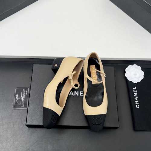 工厂价 顶级品质！Chanel 小香25C早春新品、高跟鞋 粗跟方头玛丽珍单鞋香奶奶家一贯的优雅名媛气质 高级感十足上脚非常nice～极简的配色深入人心~本年度