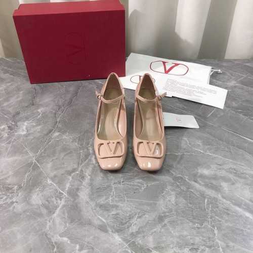 工厂p价p 顶级版本 代购级别 原版开发 Valentino 华伦天奴2025Ss新款玛丽珍单鞋，一字带扣子平底女鞋。原版购入开发 做货 顶级原单品质，市面最高