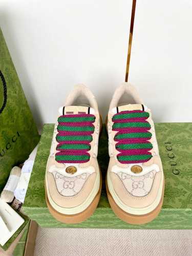 橙子出厂价 Gucci 古驰 Screener系列胖丁鞋 厚底运动鞋 休闲鞋板鞋 胖墩墩小脏鞋 以70年代经典运动鞋为灵感原型，取名自体育运动中的防守动作，侧面