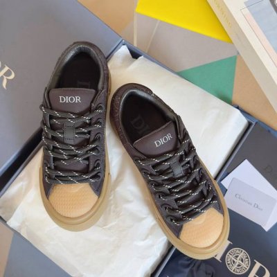 顶级版本 情侣款 dior迪奥X Stone Island石头岛 联名B33系列 情侣款 休闲 运动鞋 滑板鞋 原版购入开发 做货 这款 B33 运动鞋来自 D
