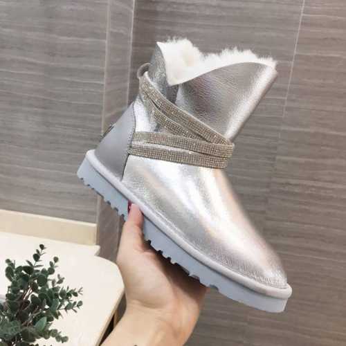 ugg-1101055 材质：羊皮毛一体，规格：35-40