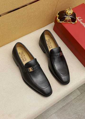 商品商标：Ferragamo 菲拉格慕 休闲皮鞋 正码码数: 38-44 45.46订制 商品材料：精选 进口头层荔枝纹牛皮鞋面+奢华五金扣，进口水染牛皮内里。