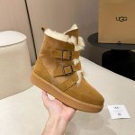UGG. 官网同步冬季新款 新品。 1 面料：羊皮毛一体 牛皮 2内里：纯真羊毛 3 大底；橡胶发泡。轻便舒适 4码数35-40码 5：颜色：克。棕色。