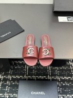 小香25 A春夏 小单鞋 专柜品质 每年必入的经典款之一！设计 更加彰显和品味～所有材质都根据原版定制！购入正品开发。万能百搭神器，夏日沙滩,耐造款。 面料：