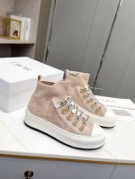 Dior迪奥 Walk'N系列 老花 刺绣 厚底帆布鞋 休闲运动鞋 原版购入开发 这款 Walk'N'Dior 厚底运动鞋是一款时尚单品，提升该系列的格调。Ob