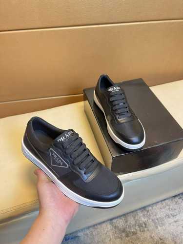 prada 经典原单版本 普拉达：顶级代购男士最新专柜同步发售，意大利进口优质原版：品牌丝绸小牛皮 鞋身高周波品牌Logo 品牌高丝光帆布布匹 鞋舌丝印品牌Lo