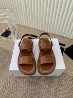 Celine 赛琳 2024Ss 夏季最新复古时髦罗马凉鞋 New Celine*思琳凉鞋 Go 各大网紅同款的凱旋门凉鞋経典又百 搭种草推荐～夏天搭配袜子 简
